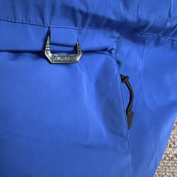 Warm Winter Coat - Picture 5 of 10